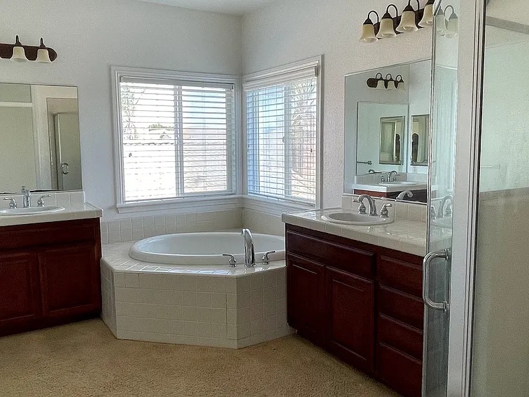 Mountain Vista Cir — Photo 5