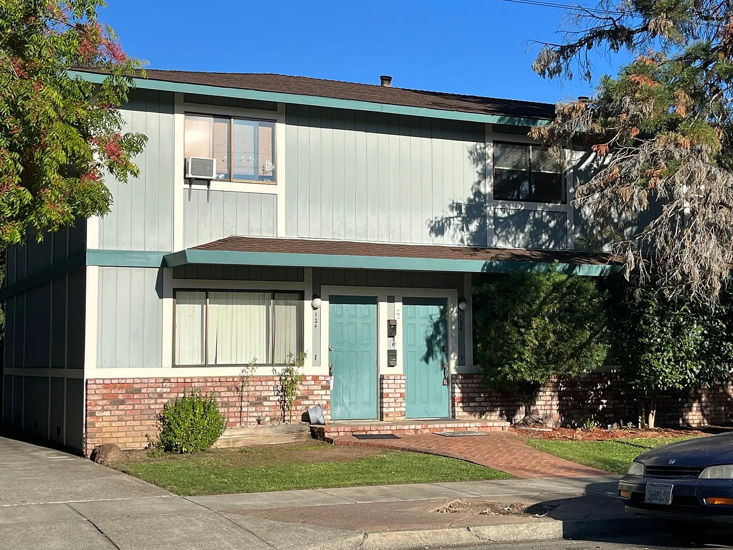SouthMainStreet -4plex — Photo 4