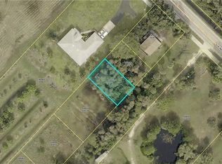 7060 Carissa Dr, Bokeelia, FL 33922