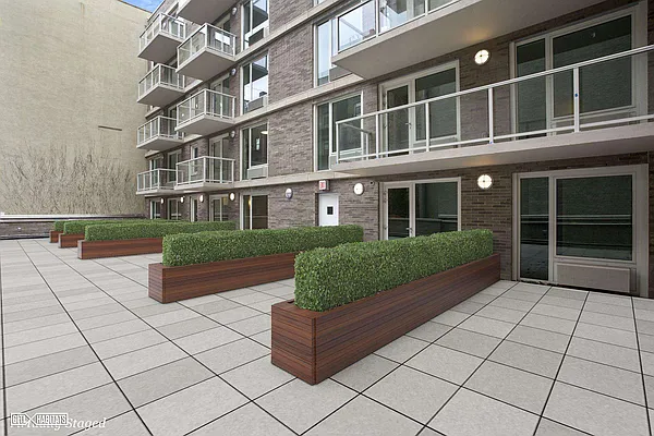 Rented by Citi Habitats | media 22