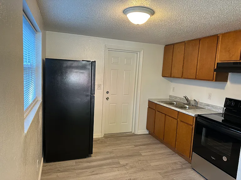 5901 Plaza View Dr #5901 — Photo 4