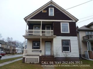 87 Riverside Dr #2, Racine, WI 53404