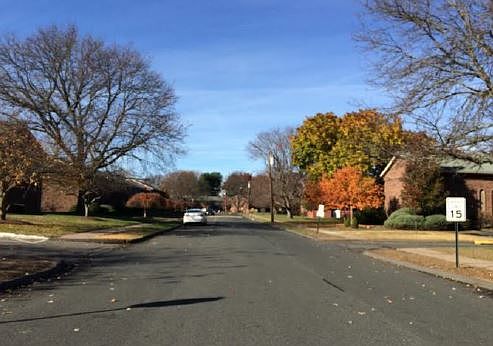 2nd image of 14 Wakefield Cir