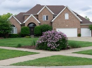 2655 Sweetbroom Rd, Naperville, IL 60564