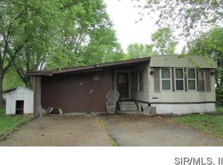 500 Wren Hl, Troy, IL 62294