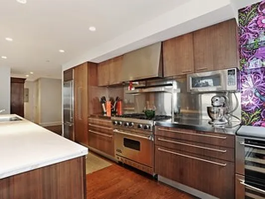 Sold by Corcoran | media 35