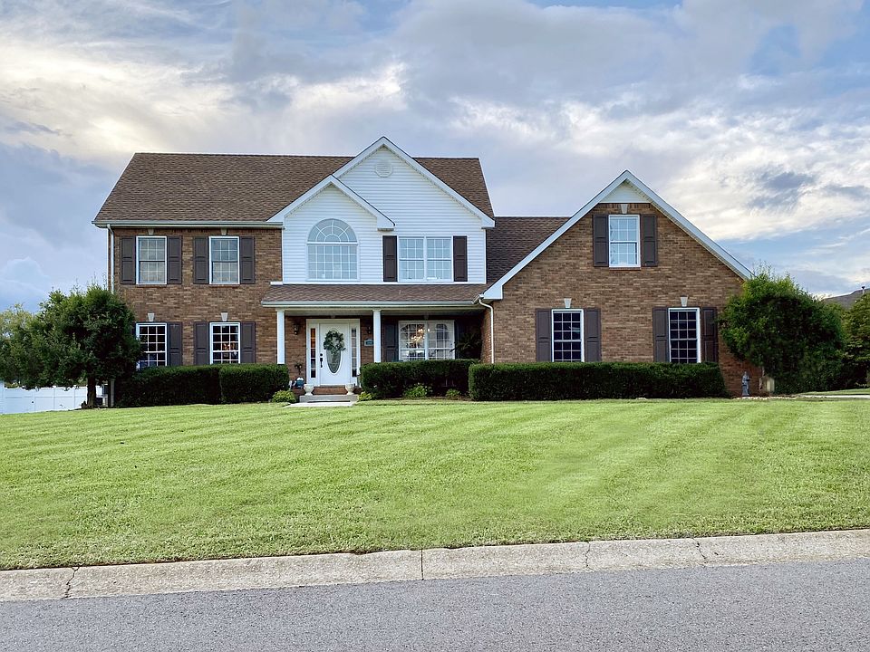 1st image of 1125 Thornberry Dr