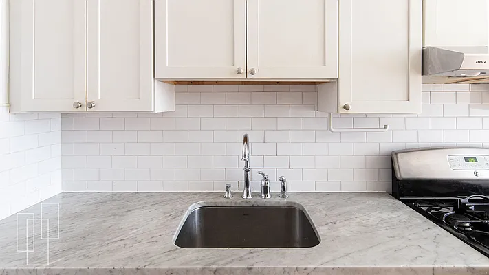 Rented by Garfield Realty  | media 31