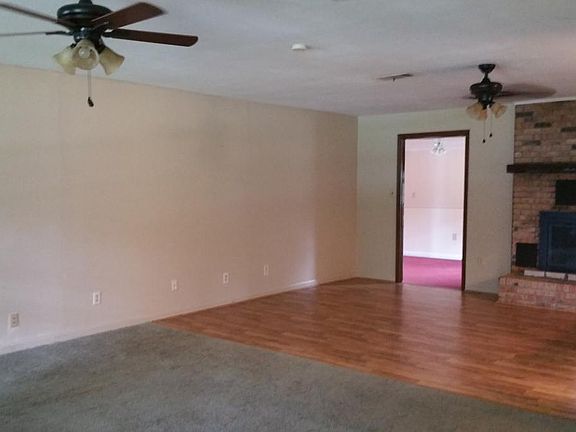 2nd image of 102 Bullock Dr