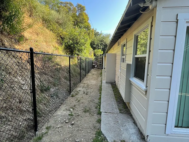 3910 Park Pl — Photo 14