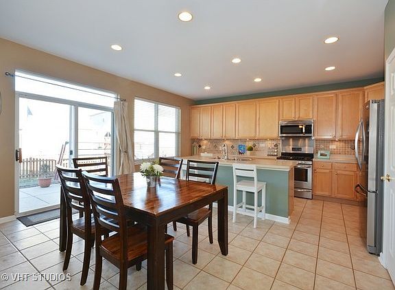 5th image of 235 Pleasant Plains Dr