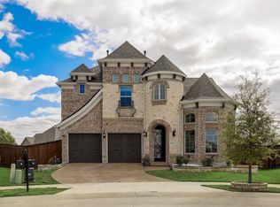 600 Oglethorpe Ln, Savannah, TX 76227