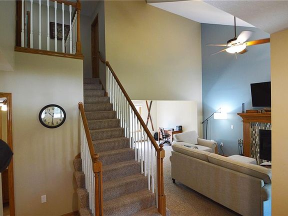 2nd image of 3448 Glenwood Dr