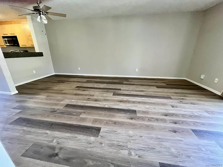 7405 Charmant Dr #2004 — Photo 15