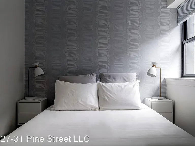 Luxury On Pine — Photo 7