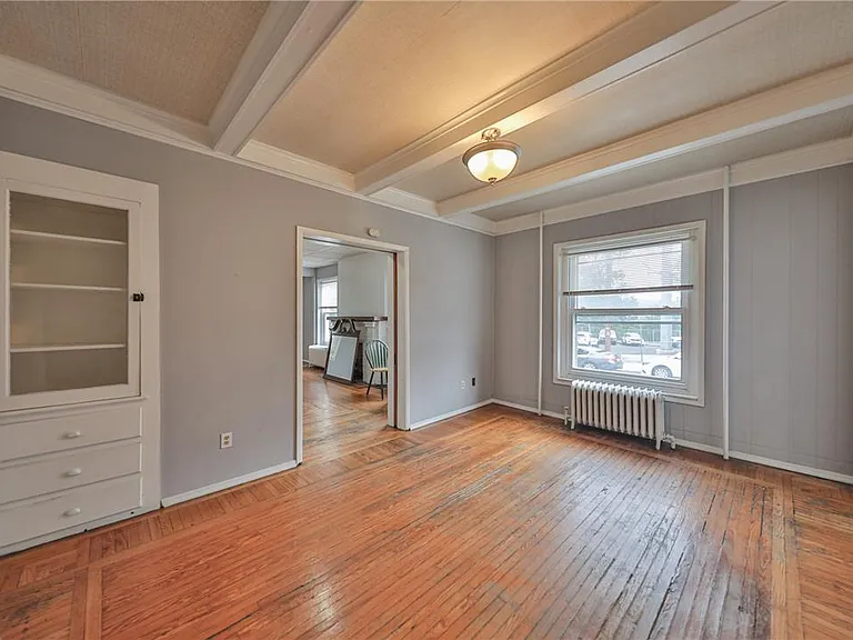 250 S 13th St — Photo 15