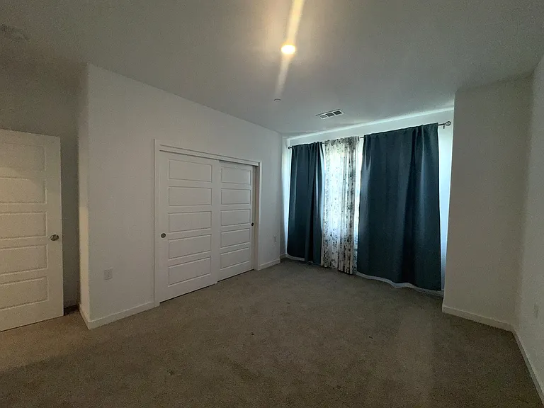 1083 S Traverse Dr — Photo 15