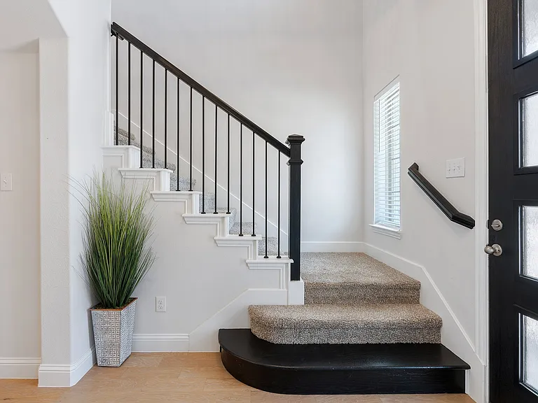 2837 Troutt Dr #28 — Photo 4