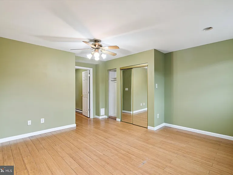 1723 N Willington St — Photo 10