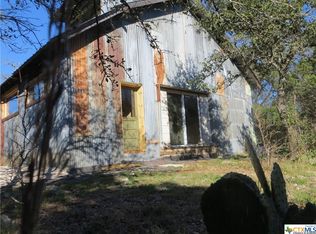 729 Owl Hollow Rd, San Marcos, TX 78666