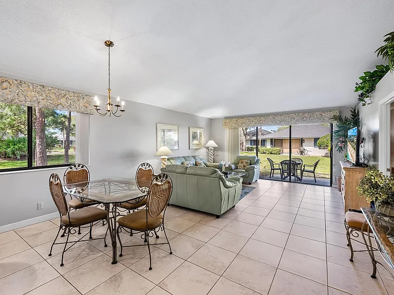 406 Club Dr — Photo 13