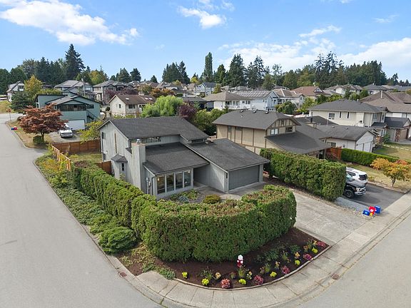 2nd image of 22110 Isaac Cres