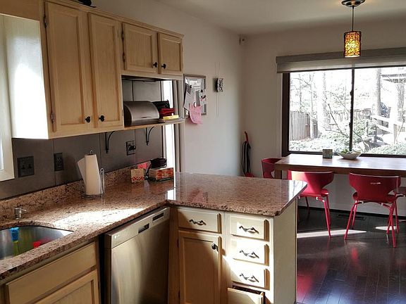 Kitchen / Meals area