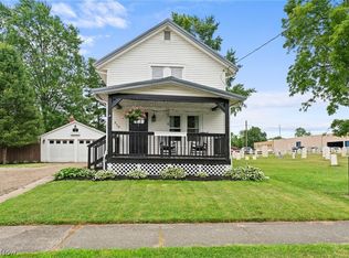 213 W Herrick Ave, Wellington, OH 44090