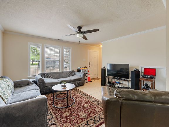 2nd image of 2308 Cornell Dr #1