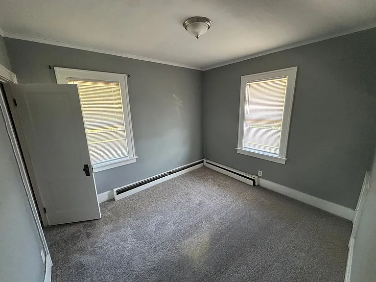 2405 N Sheridan Rd — Photo 9