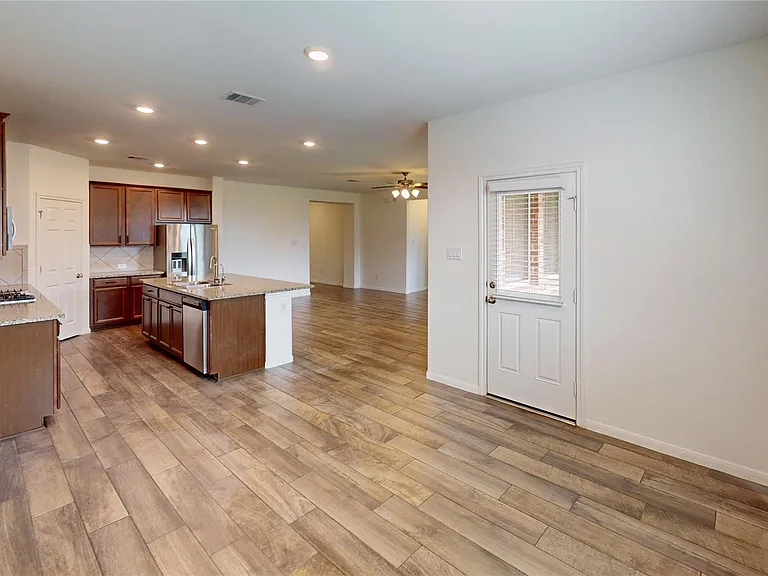 31415 Whitcombe Summit Way — Photo 14