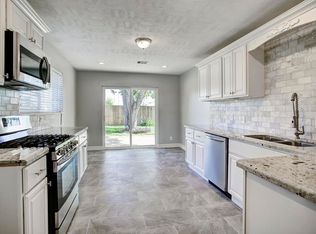 9526 Emnora Ln, Houston, TX 77080