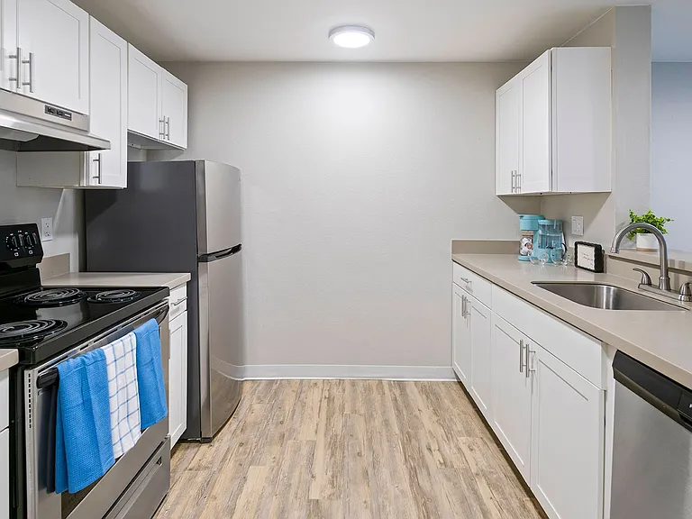 Alcove Apartment — Photo 3
