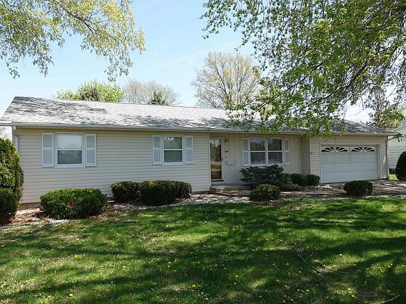 3rd image of 2819 Costa Dr