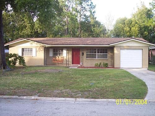 1st image of 7725 Lisa Dr E