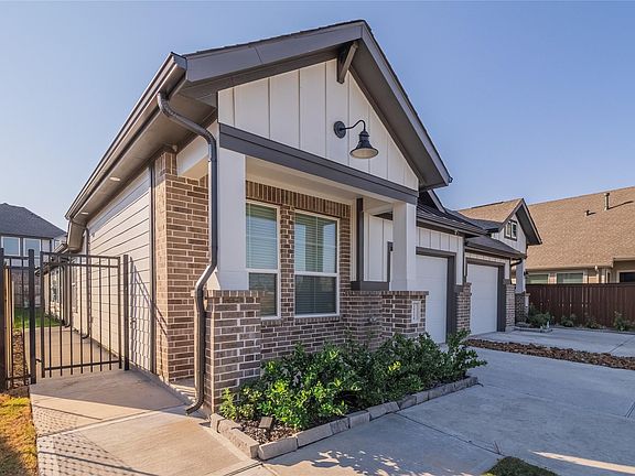 2nd image of 10126 Crescendo Way