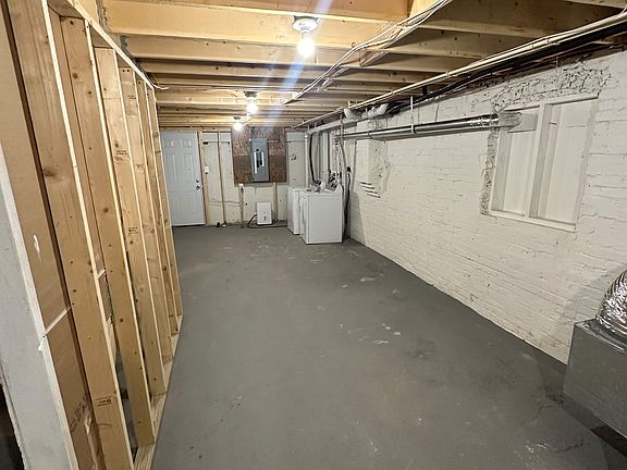 5th image of 1613 Abbotston St