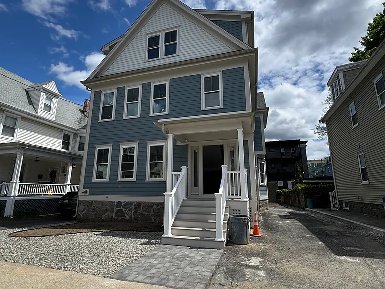 51 Fairbanks St #7 — Photo 20