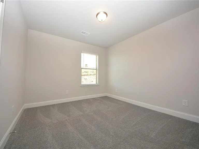 232 Hellen Valley Dr — Photo 28