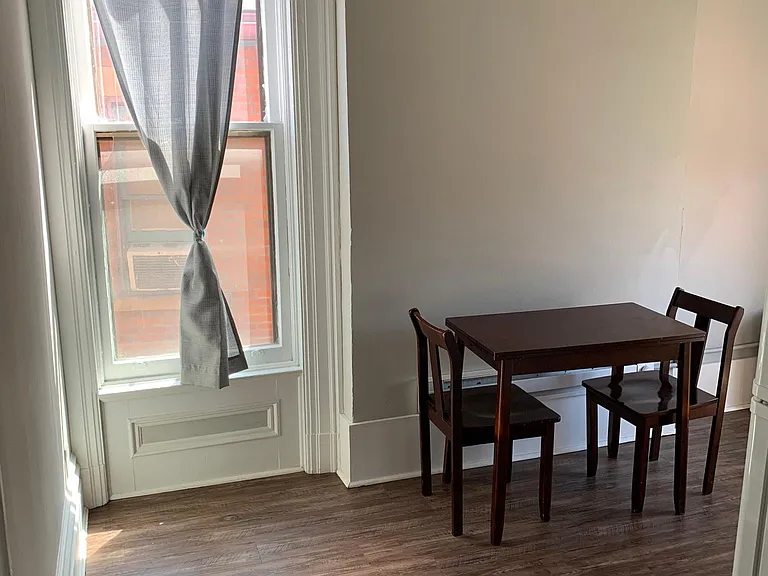 1076 Neil Ave #2B — Photo 6
