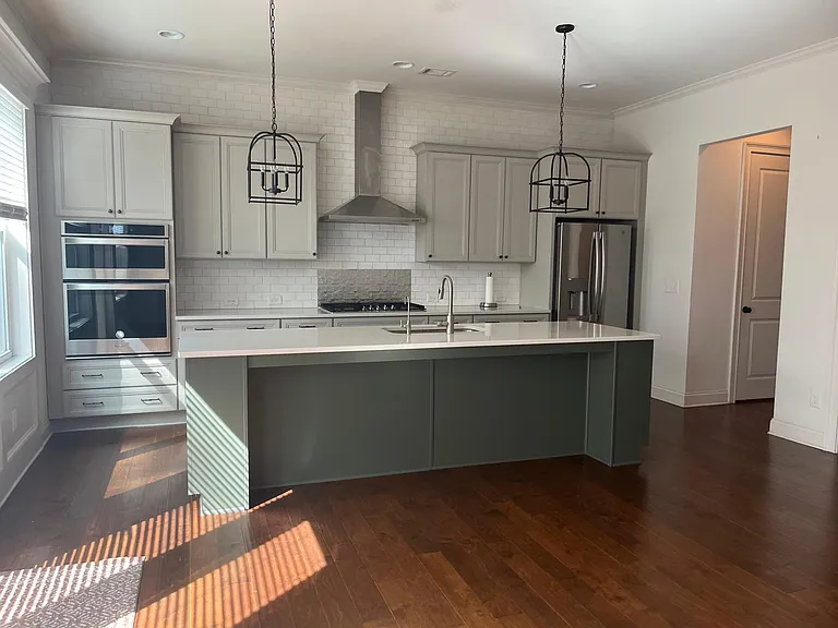 3235 Artessa Ln NE — Photo 6