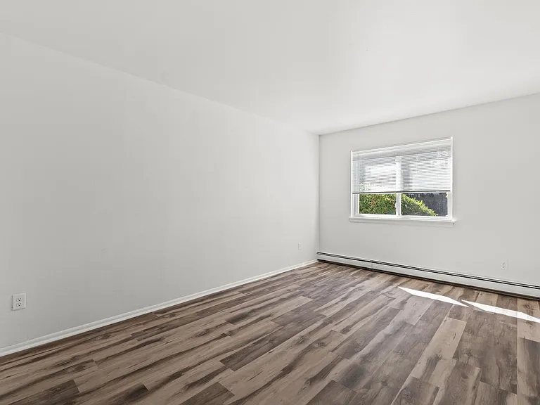1835 Drexel Blvd — Photo 8