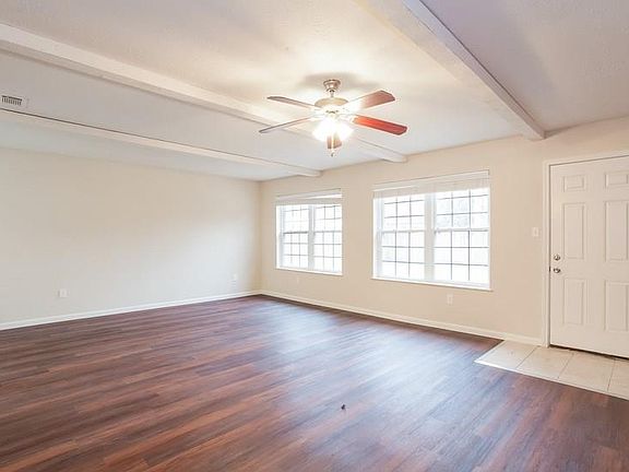 4th image of 5343 Abercreek Ave