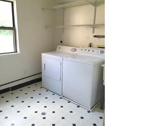 4th image of 42587 Lilley Pointe Dr #85