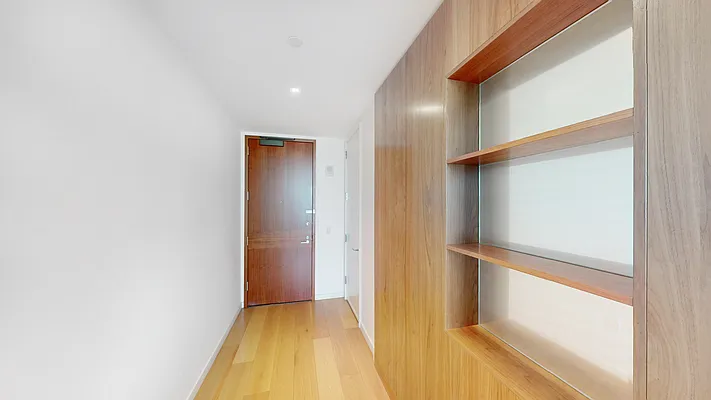 Sold by LEVEN Real Estate | media 7