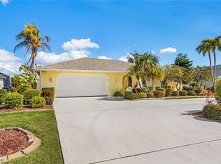 4215 SW 13th Ave, Cape Coral, FL 33914