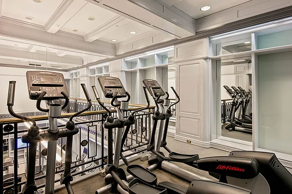 Rented by Lalezarian Properties | media 23