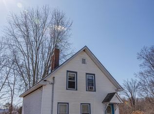 8 Court Street, Vassalboro, ME 04989
