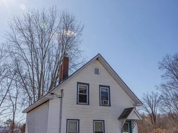 8 Court Street, Vassalboro, ME 04989