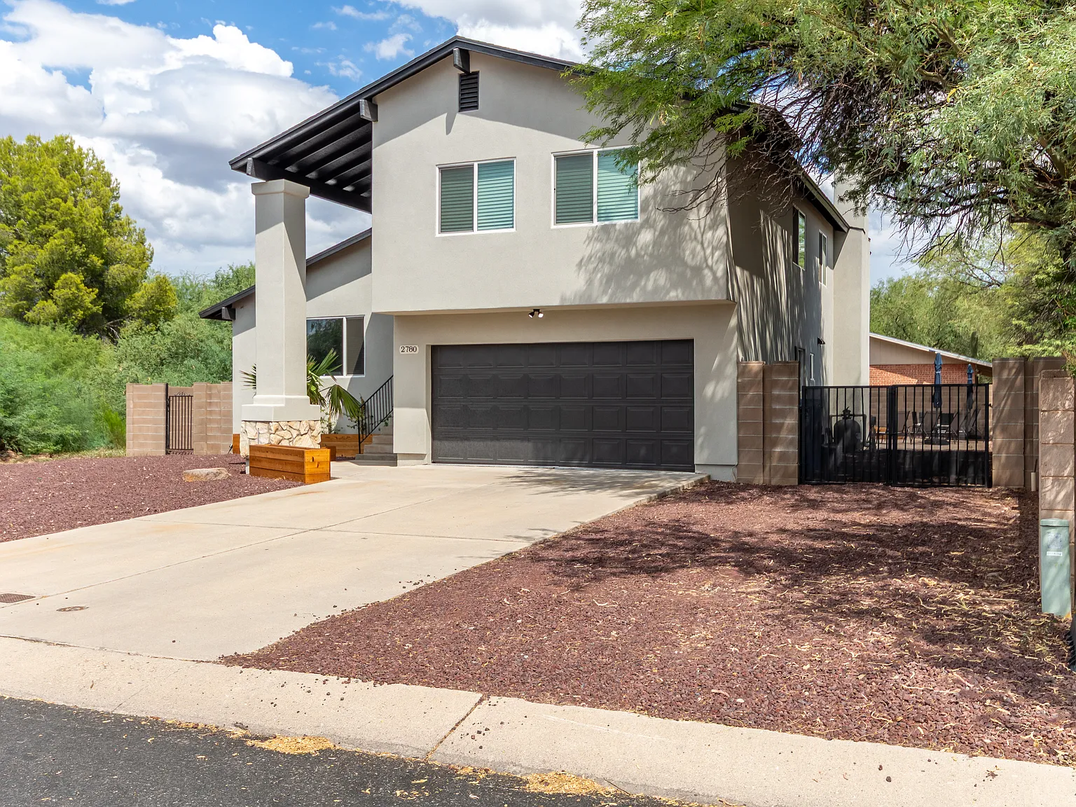 4 bed, 2.5 bath, 2024 sqft, $4,600 — Photo 4